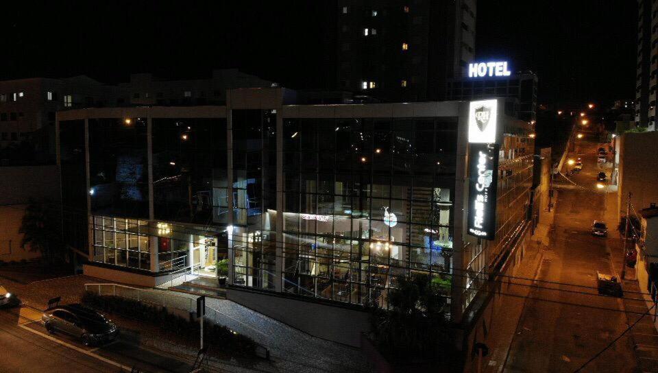 Riellis Center Hotel Botucatu Extérieur photo
