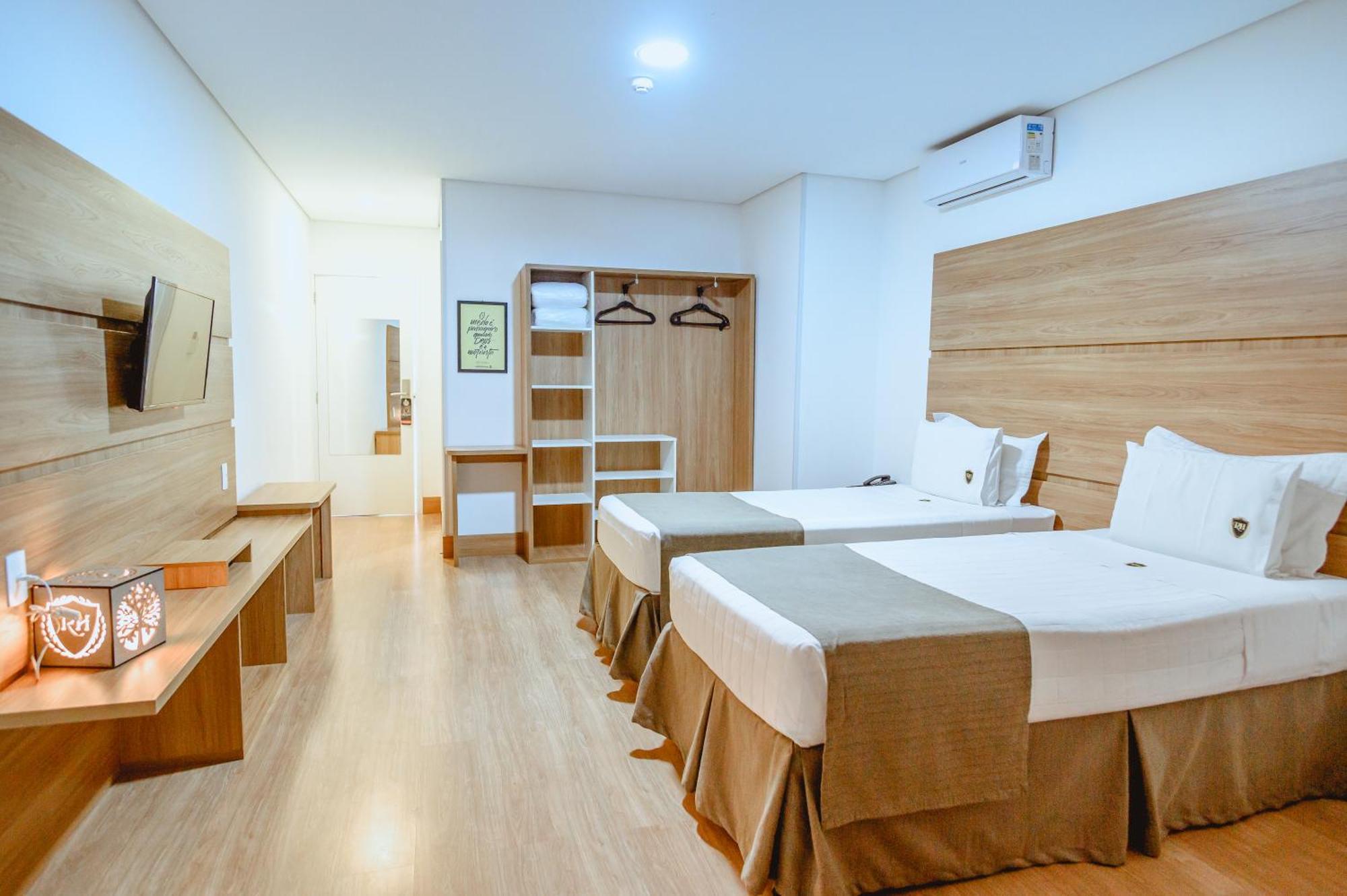 Riellis Center Hotel Botucatu Extérieur photo