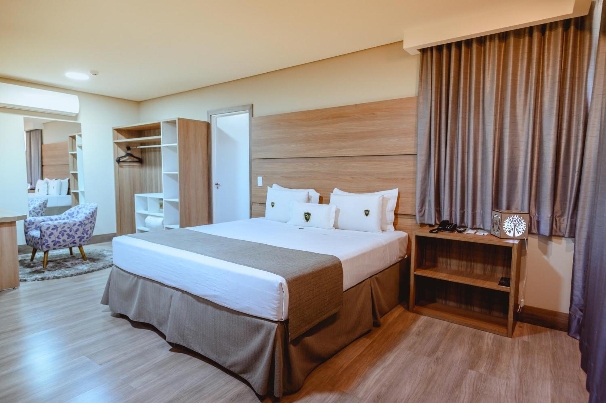 Riellis Center Hotel Botucatu Extérieur photo