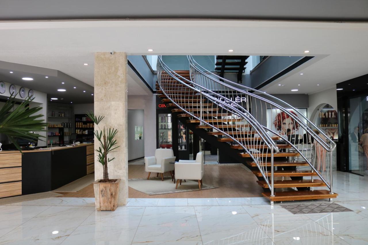 Riellis Center Hotel Botucatu Extérieur photo